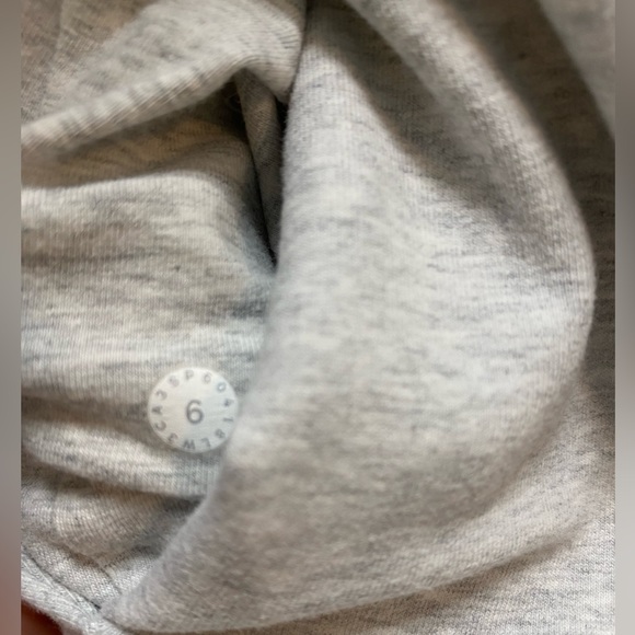Lululemon Rest Day Pullover - Picture 6 of 7
